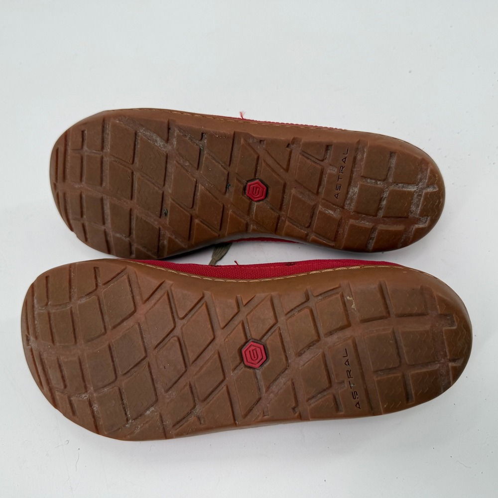 Astral Loyak Water Shoes Women 8 Red Barefoot Minimalist Kayak Boat Outdoors - Picture 8 of 8